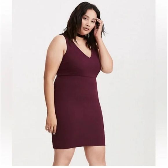 Torrid Lace Up Back Bodycon Dress - Picture 1 of 5